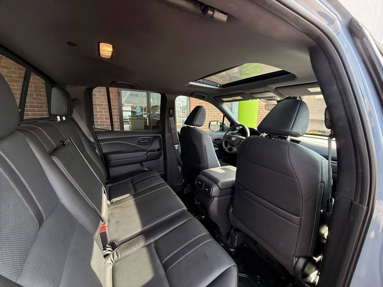 Used 2025 Honda Ridgeline TrailSport image 17