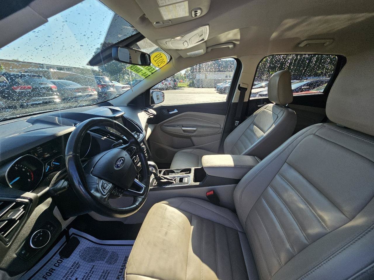 Used 2019 Ford Escape Titanium AWD/4WD image 19