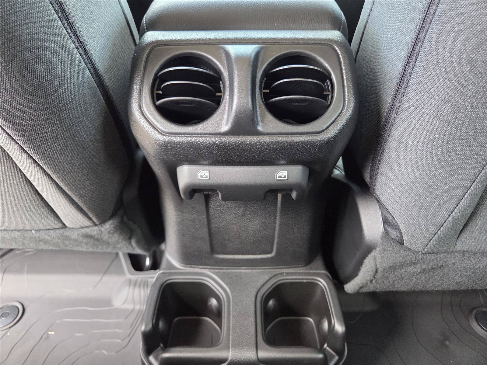 New 2025 Jeep Gladiator Sport AWD/4WD image 48