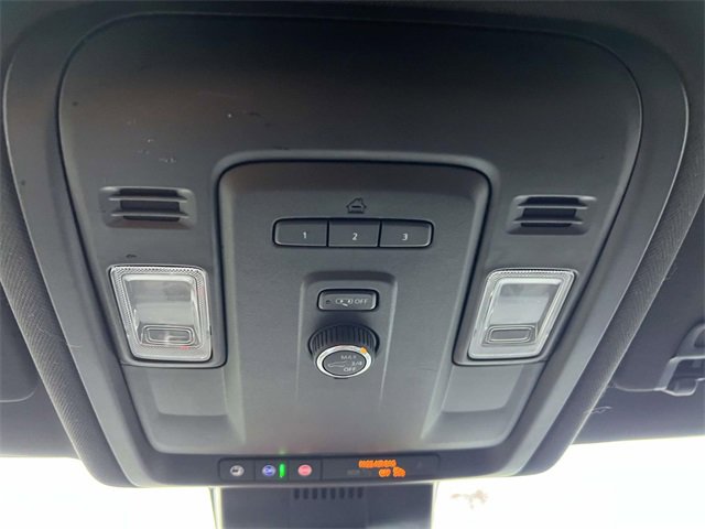 Certified 2024 Chevrolet Suburban LT image 34