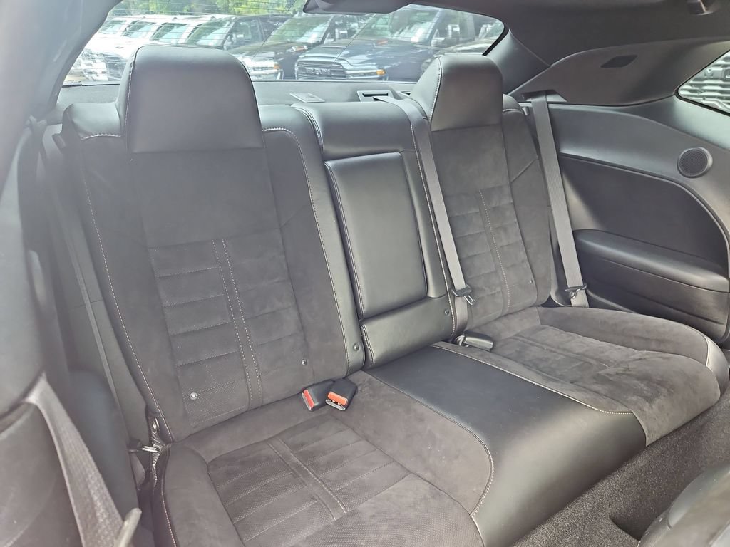 Certified 2020 Dodge Challenger R/T RWD image 15