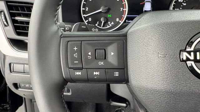 New 2026 Nissan Rogue SV AWD/4WD image 22