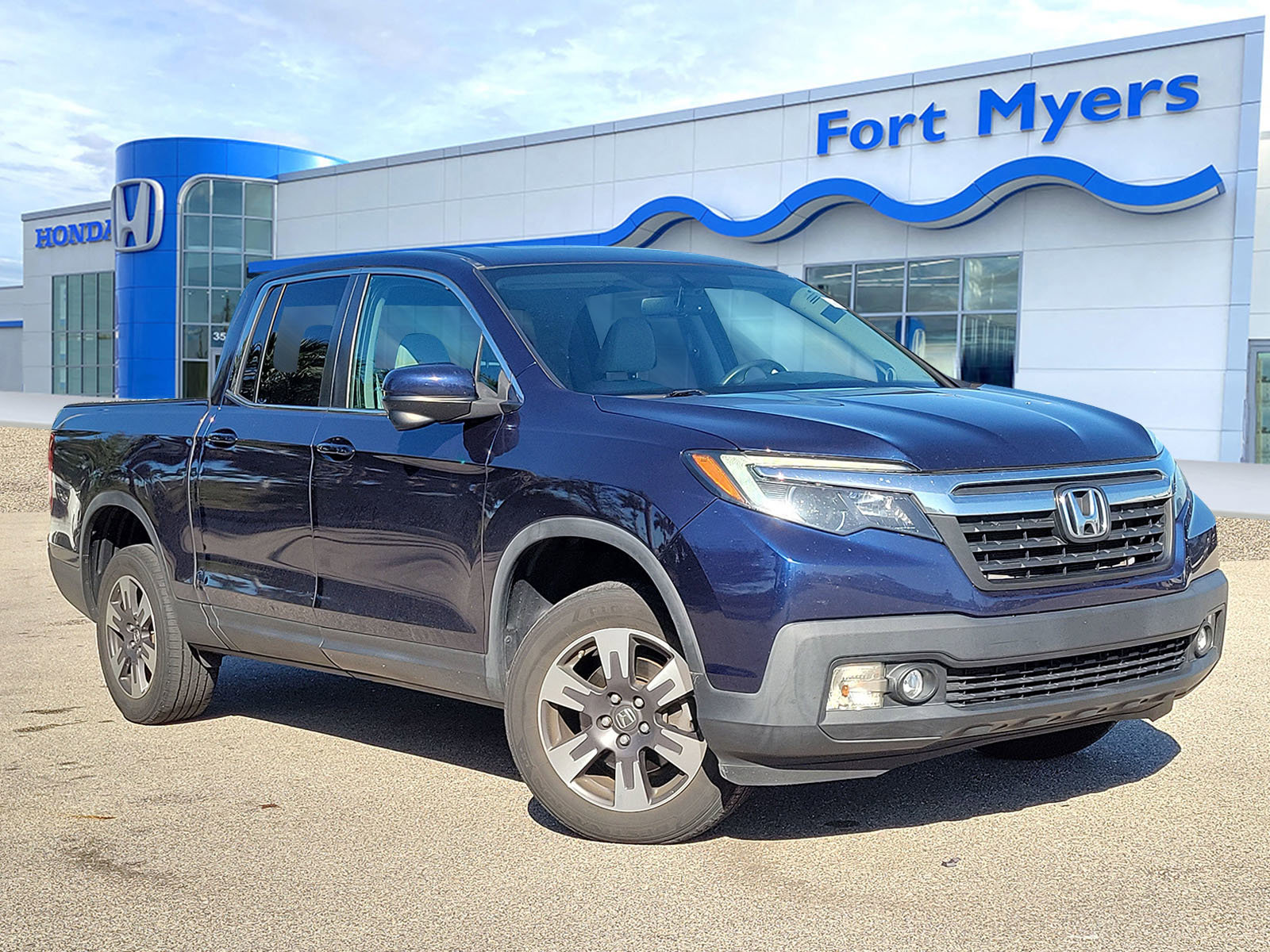 Used 2019 Honda Ridgeline RTL-T image 1