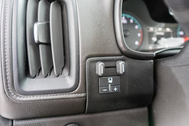 Used 2022 GMC Canyon Elevation image 18