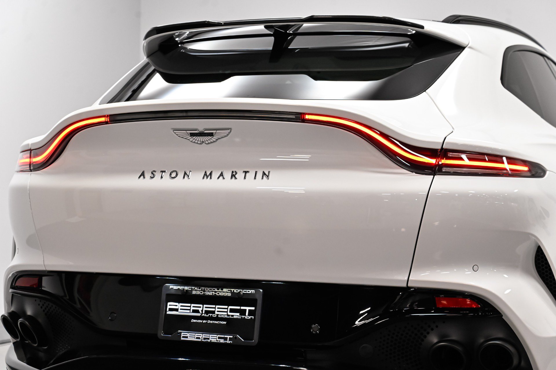 Used 2023 Aston Martin DBX 707 AWD/4WD image 54