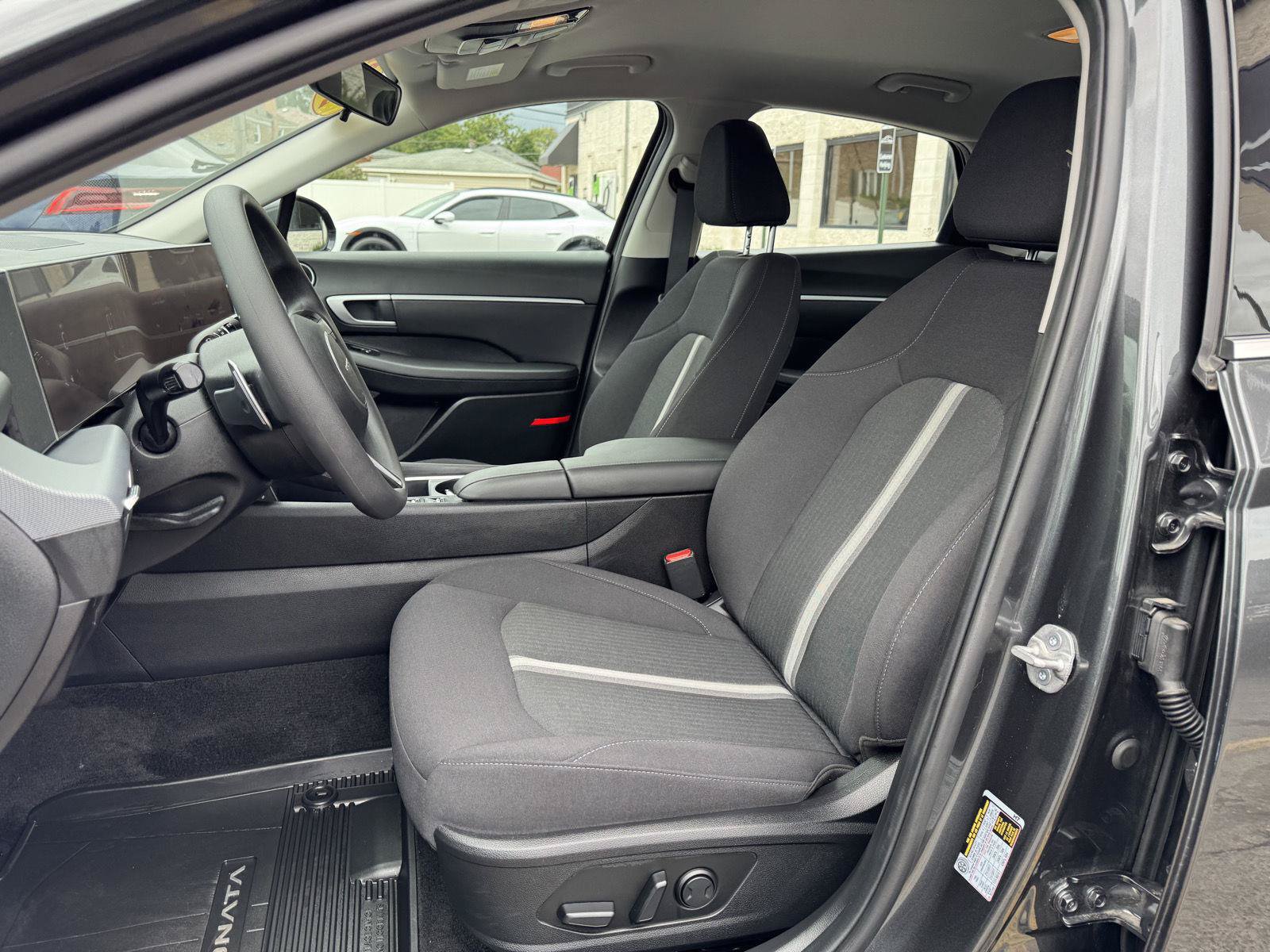 Used 2025 Hyundai Sonata SEL AWD/4WD image 20