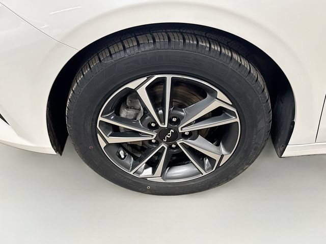 Used 2023 Kia Forte LXS FWD image 29