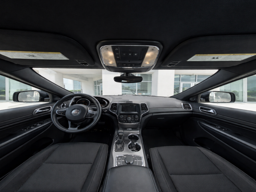 Used 2020 Jeep Grand Cherokee Limited X AWD/4WD image 11