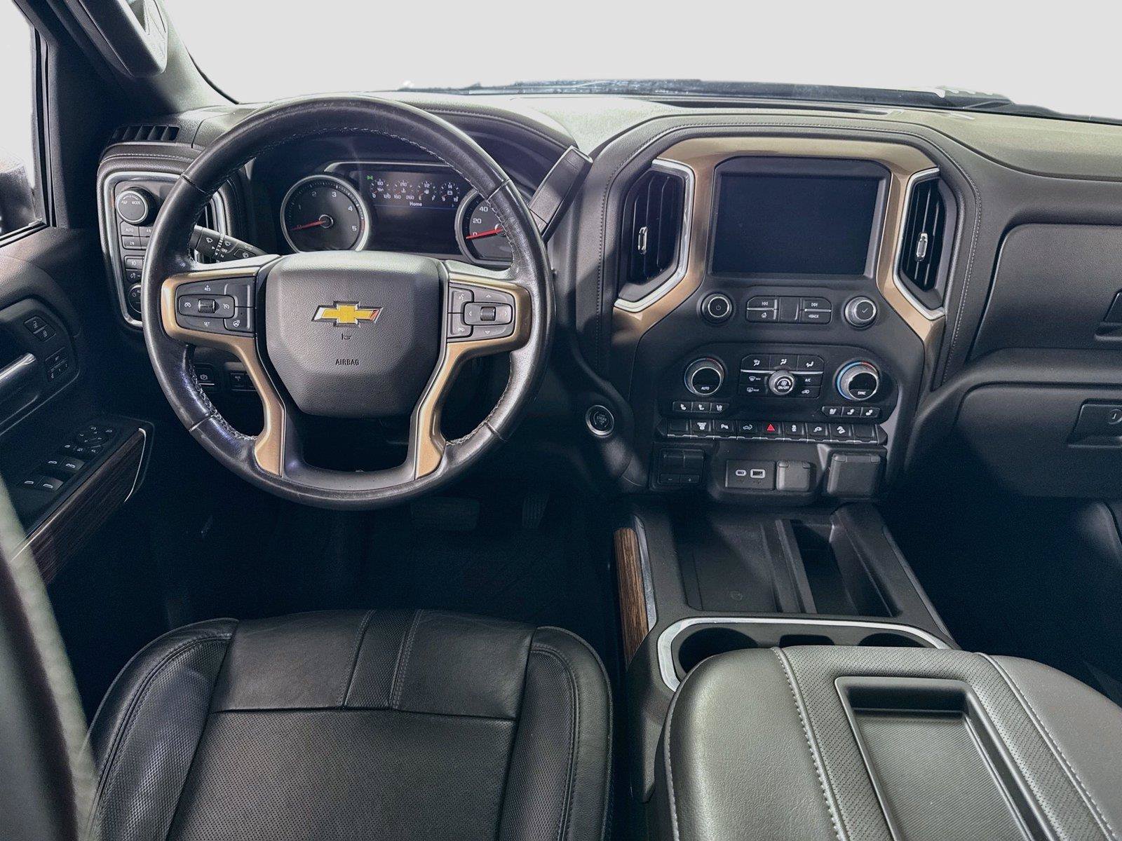Used 2022 Chevrolet Silverado 3500 High Country w/ Z71 Off-Road Package AWD/4WD image 2