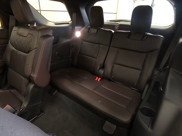 New 2026 Ford Explorer Platinum image 21