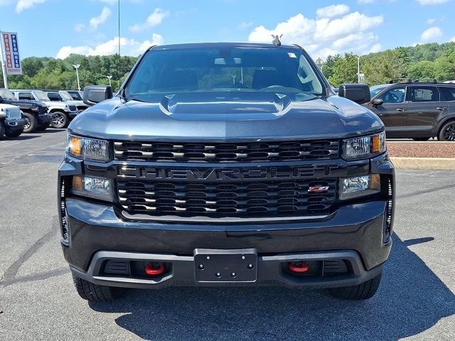 Used 2019 Chevrolet Silverado 1500 Custom Trail Boss w/ Custom Convenience Package AWD/4WD image 2