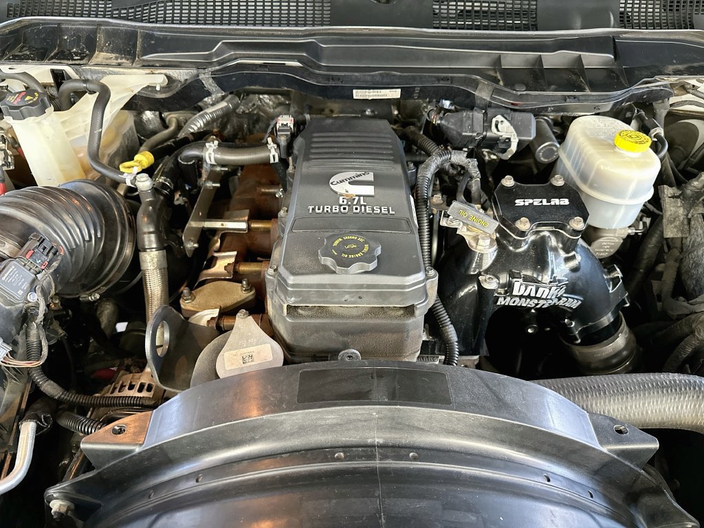 Used 2016 RAM 3500 Laramie w/ Convenience Group AWD/4WD image 30