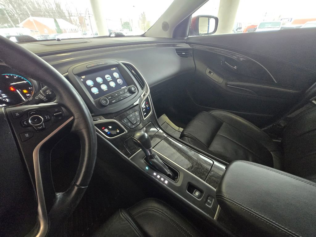 Used 2016 Buick LaCrosse Leather image 18
