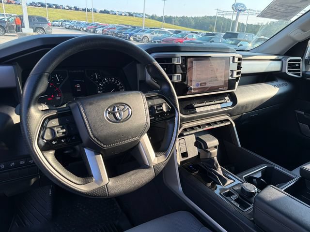 Used 2023 Toyota Tundra SR5 w/ SR5 Convenience Package AWD/4WD image 12