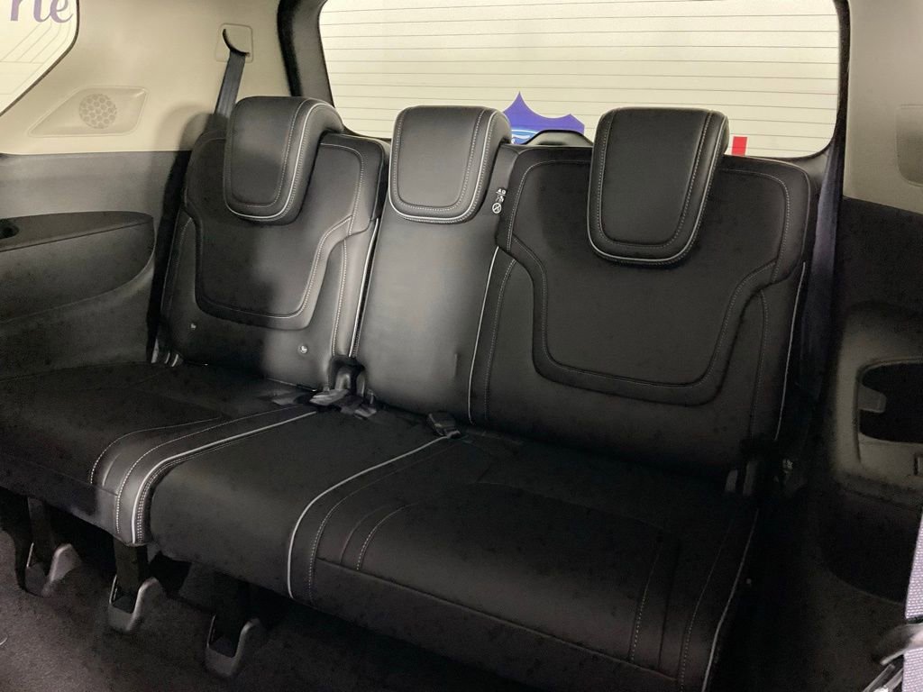 Used 2025 INFINITI QX80 Luxe image 17