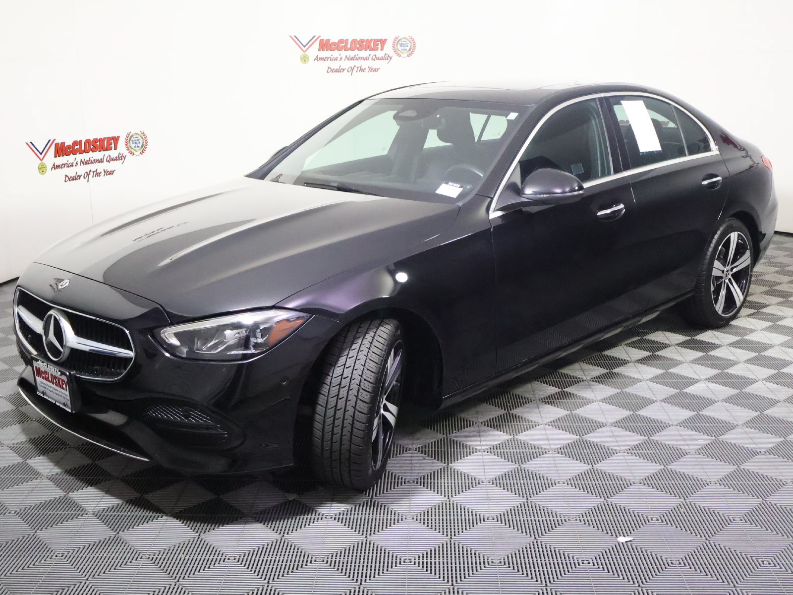 Used 2025 Mercedes-Benz C 300 4MATIC Sedan image 16