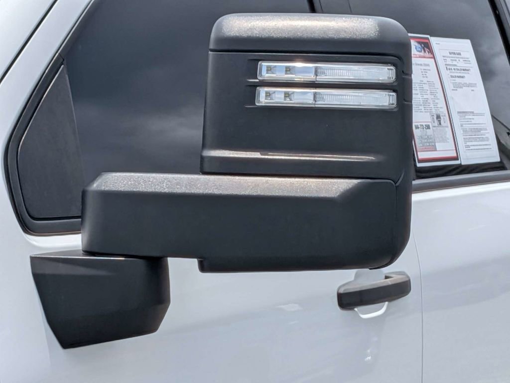 Used 2020 Chevrolet Silverado 2500 Custom w/ Custom Value Package RWD image 10