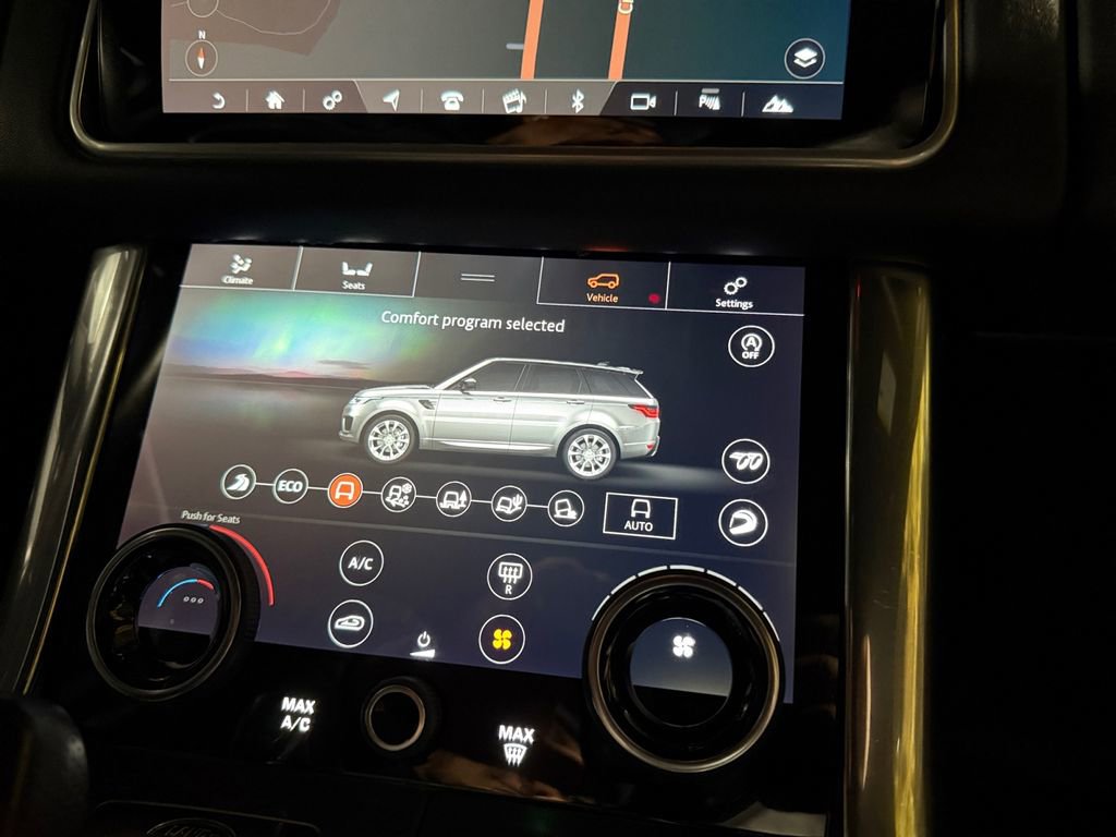 Used 2019 Land Rover Range Rover Sport SVR image 17