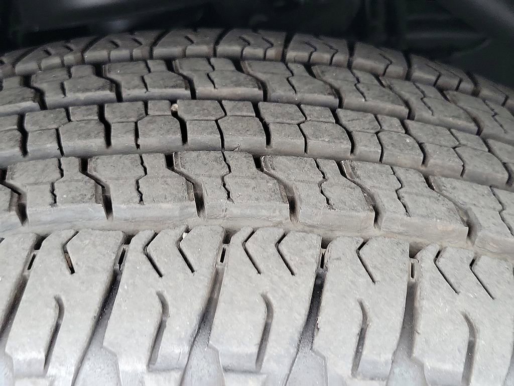 Certified 2023 RAM 1500 Big Horn image 25