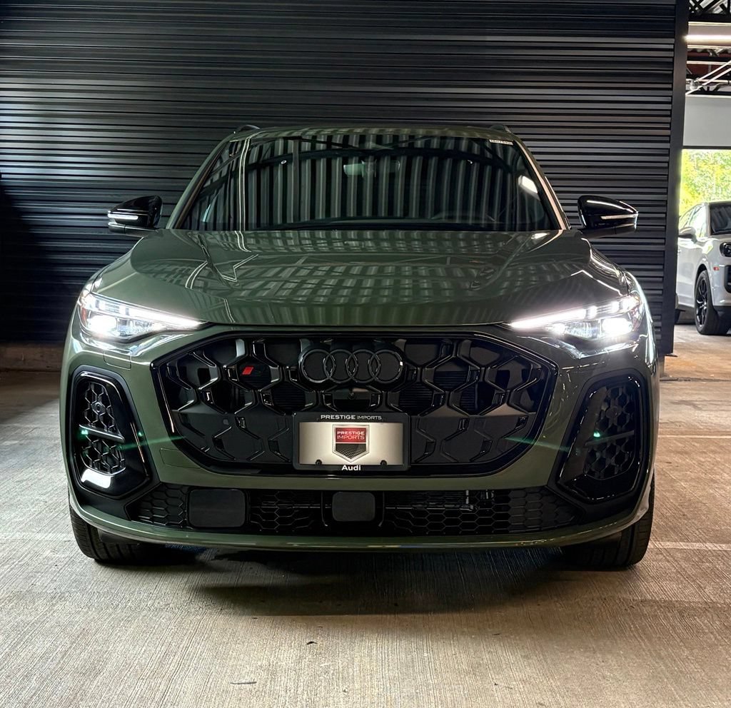 New 2026 Audi SQ5 Prestige AWD/4WD image 6