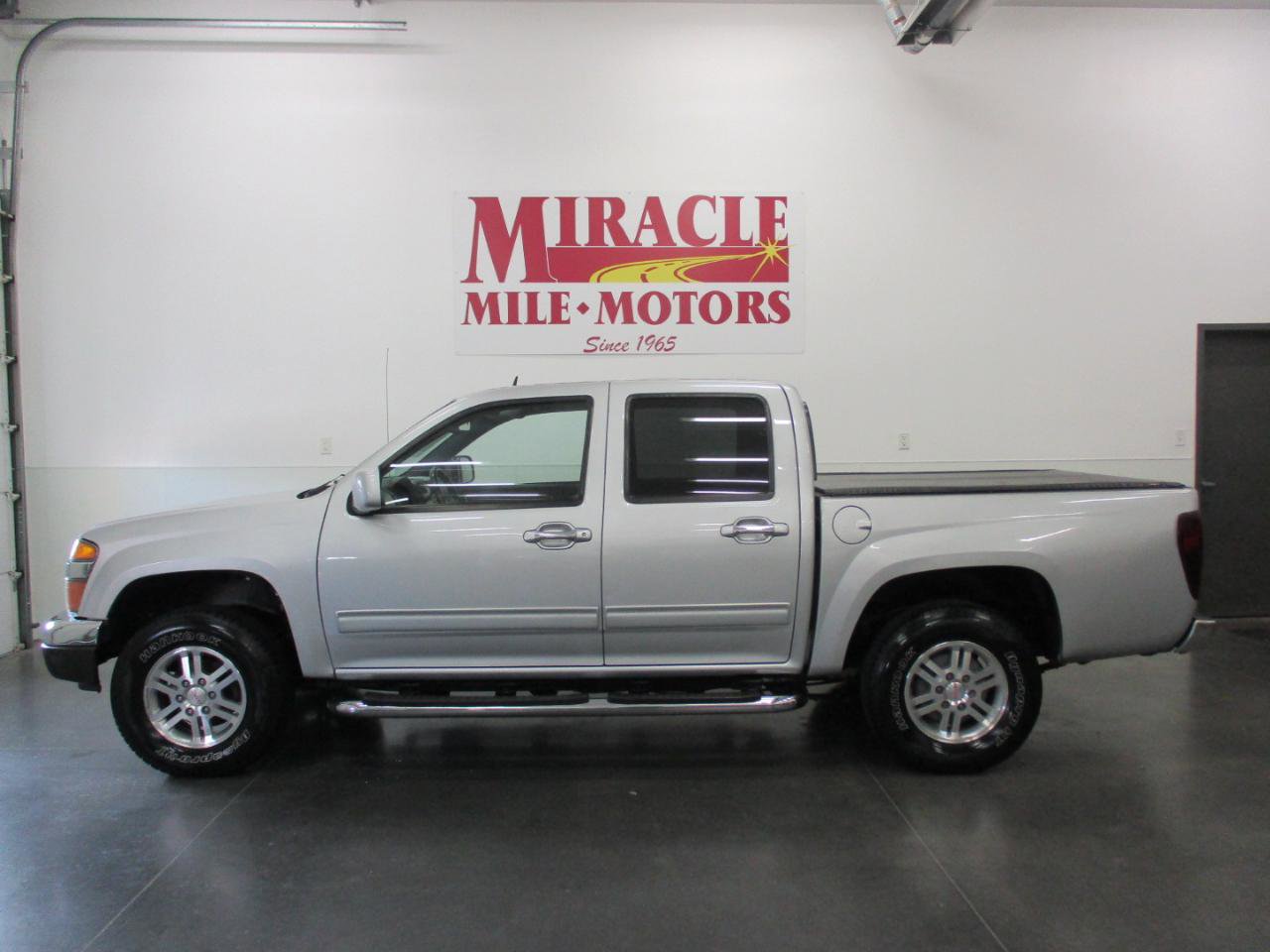 Used 2012 GMC Canyon SLE image 2
