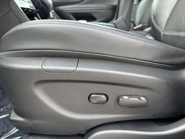 Used 2022 Buick Encore Preferred w/ Safety Package AWD/4WD image 12