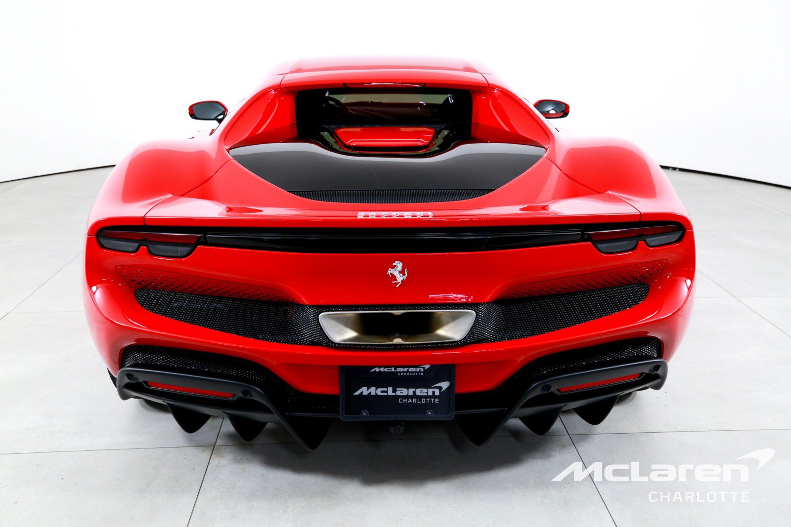 Used 2023 Ferrari 296 GTB RWD image 7
