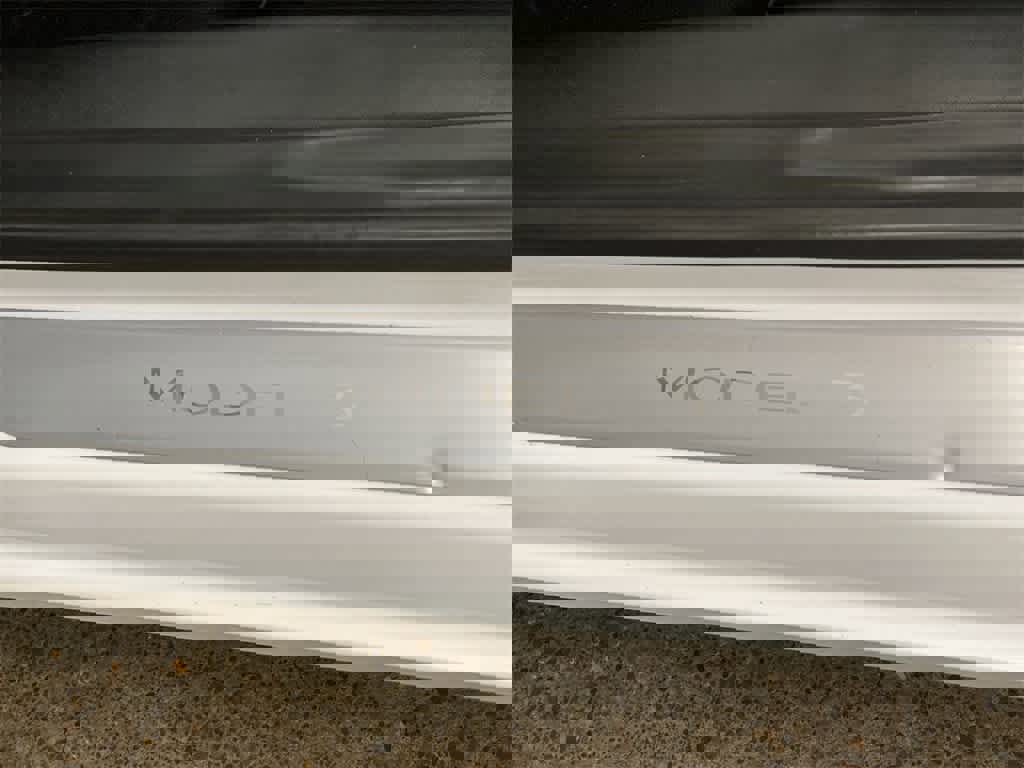 Used 2018 Tesla Model 3 Long Range image 10