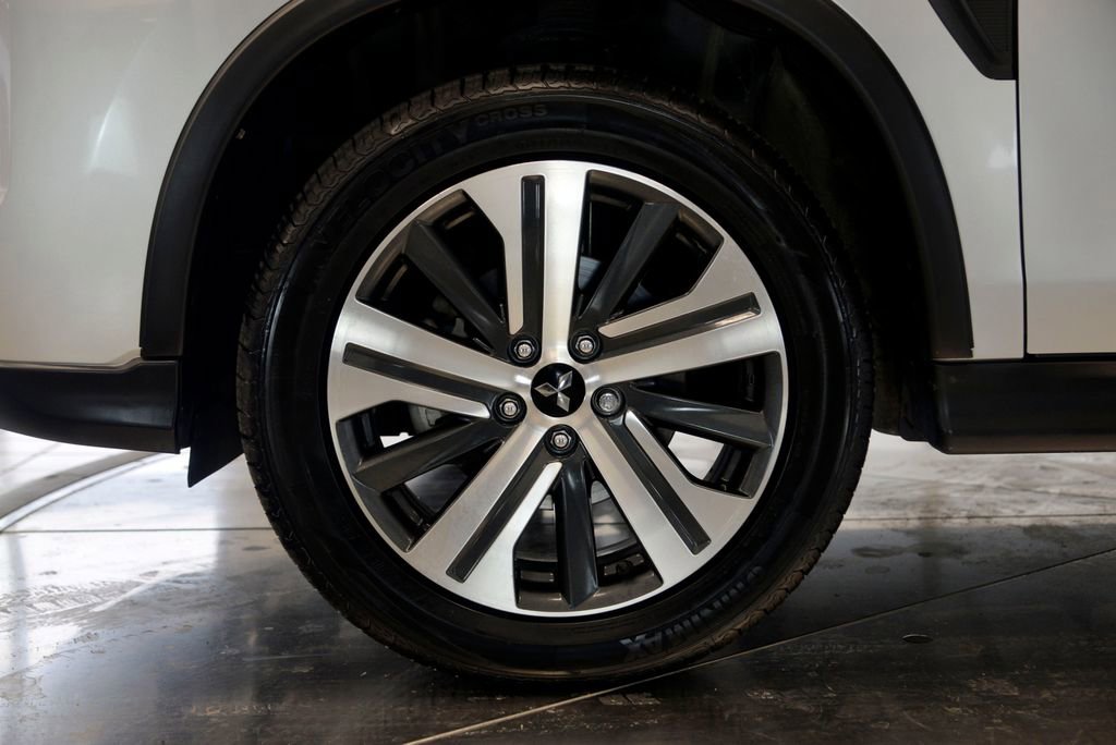 Used 2021 Mitsubishi Outlander Sport ES image 10