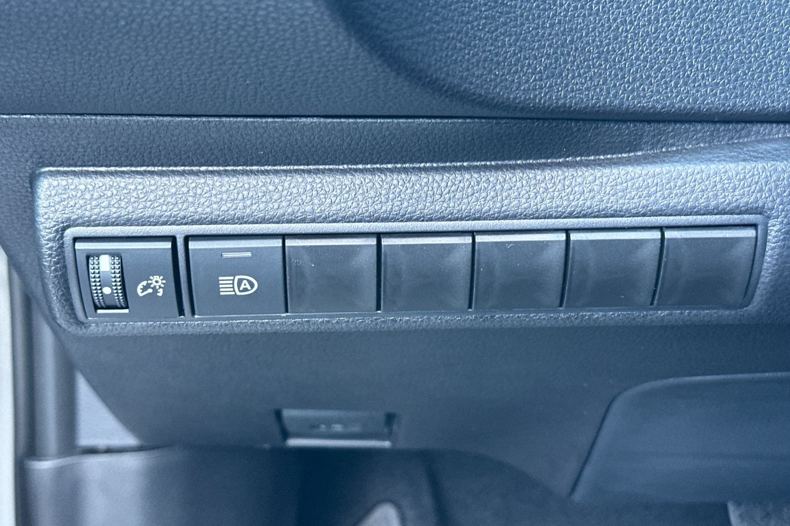 New 2026 Toyota Corolla XSE FWD image 31