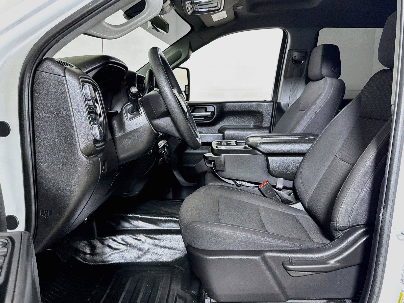 Certified 2025 GMC Sierra 3500 Pro w/ Convenience Package AWD/4WD image 18