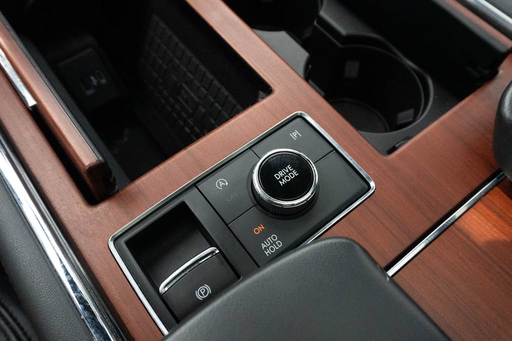 Used 2022 Lincoln Navigator L Reserve RWD image 40