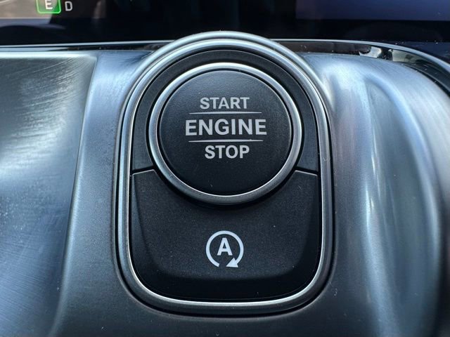 Certified 2024 Mercedes-Benz GLB 250 4MATIC image 23