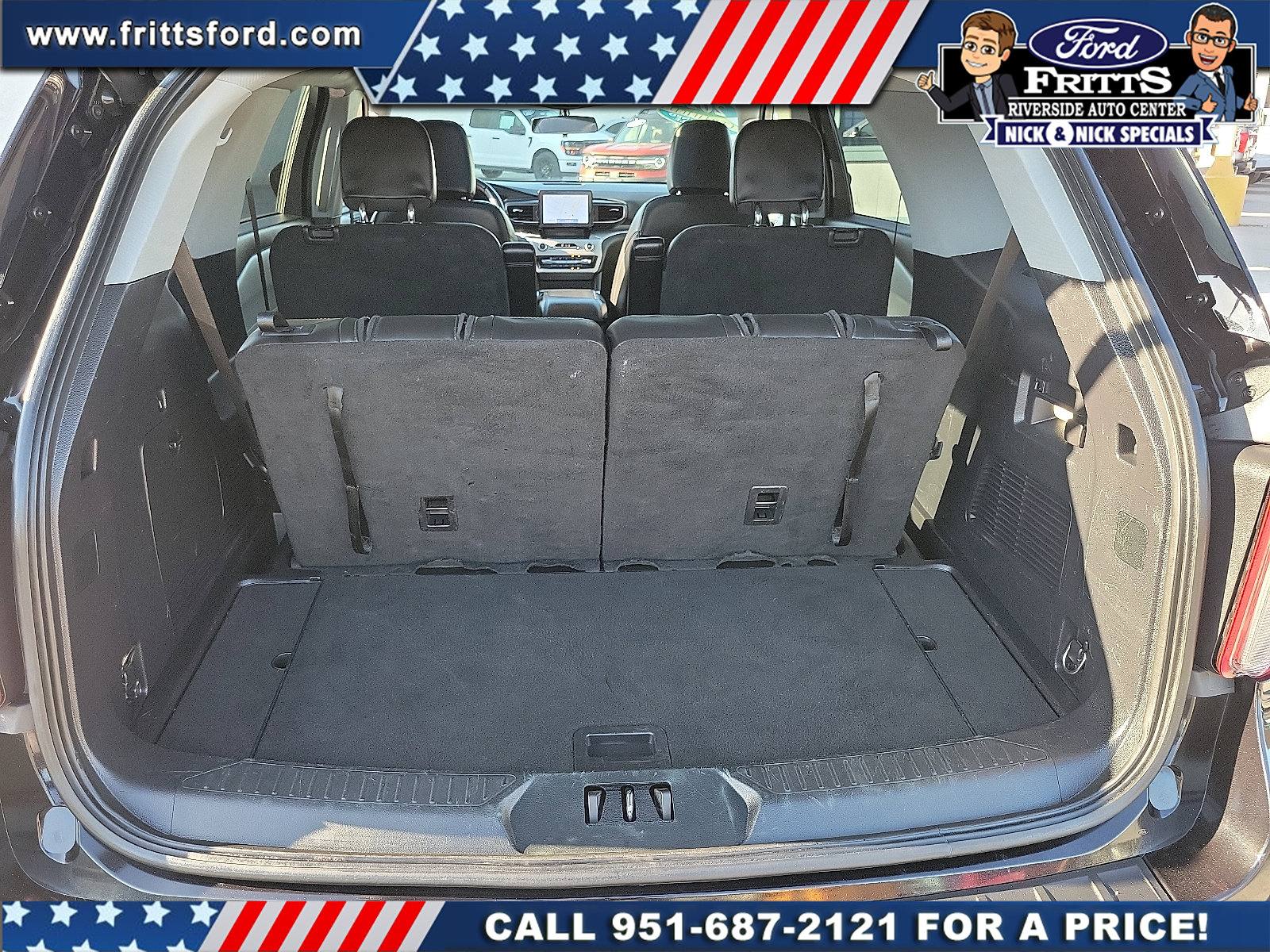 Certified 2022 Ford Explorer XLT w/ Equipment Group 202A image 19