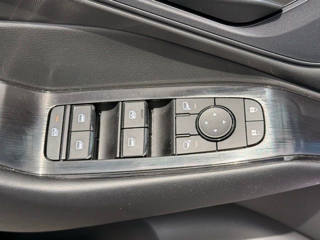 Certified 2024 Nissan Rogue S AWD/4WD image 13