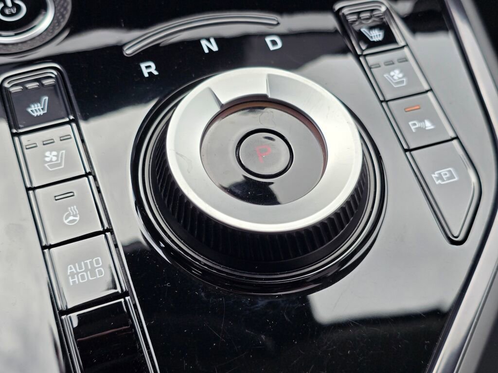 Used 2024 Kia Niro Wave w/ Wave Preserve Package image 40