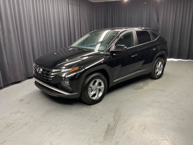 Used 2023 Hyundai Tucson SE AWD/4WD image 3