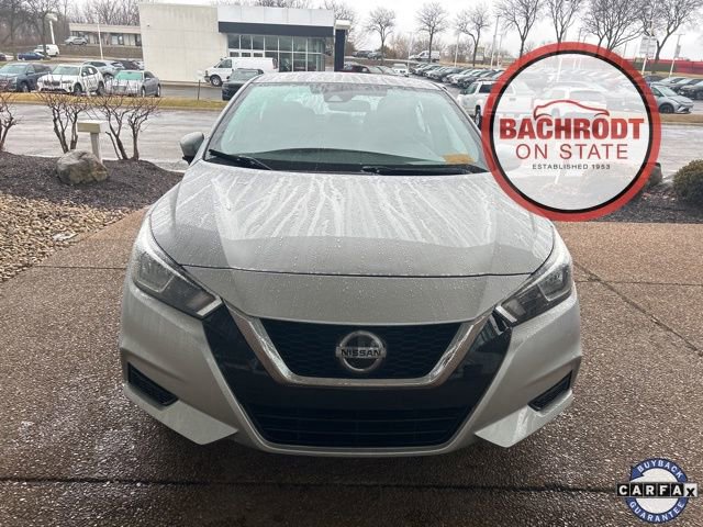 Used 2021 Nissan Versa SV image 2