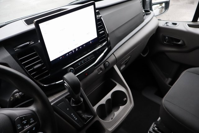 Used 2023 Ford Transit 350 XLT image 24