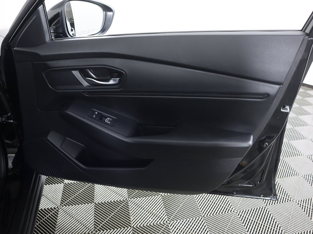 Used 2023 Honda Accord EX image 18