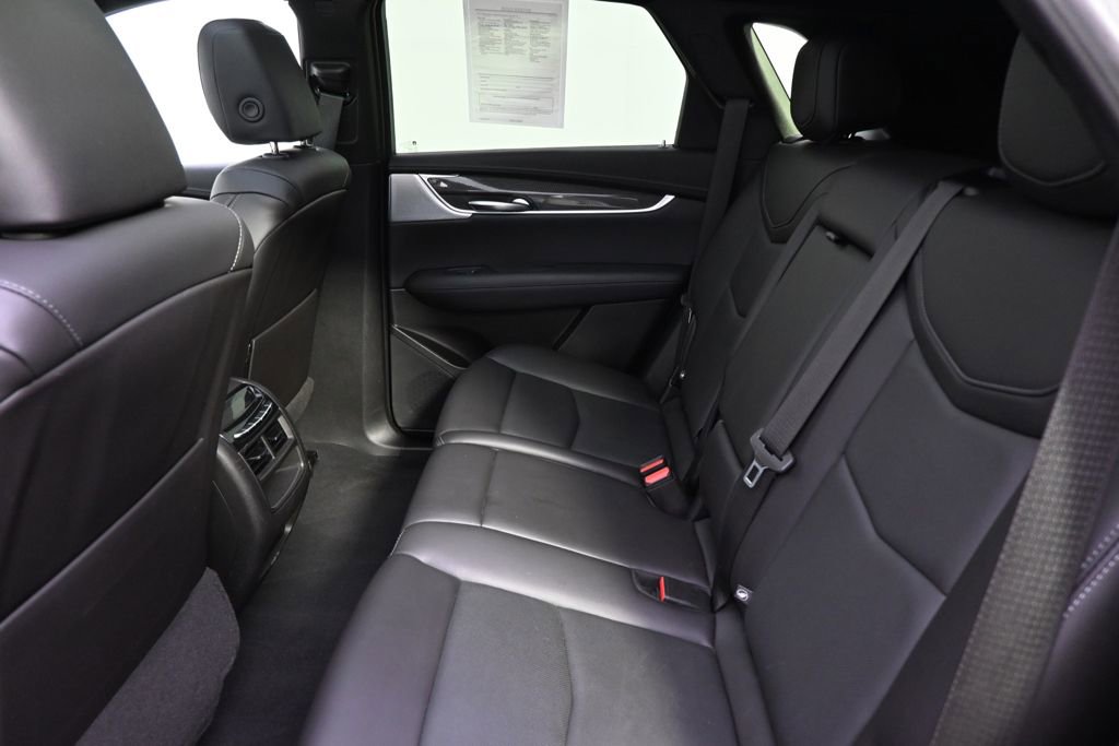 Certified 2023 Cadillac XT5 Sportv w/ Technology Package AWD/4WD image 21