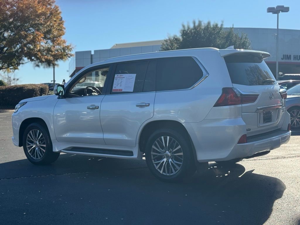 Used 2019 Lexus LX 570 4WD image 11