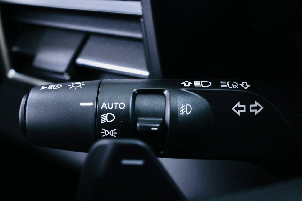 New 2025 Mitsubishi Outlander SE image 10