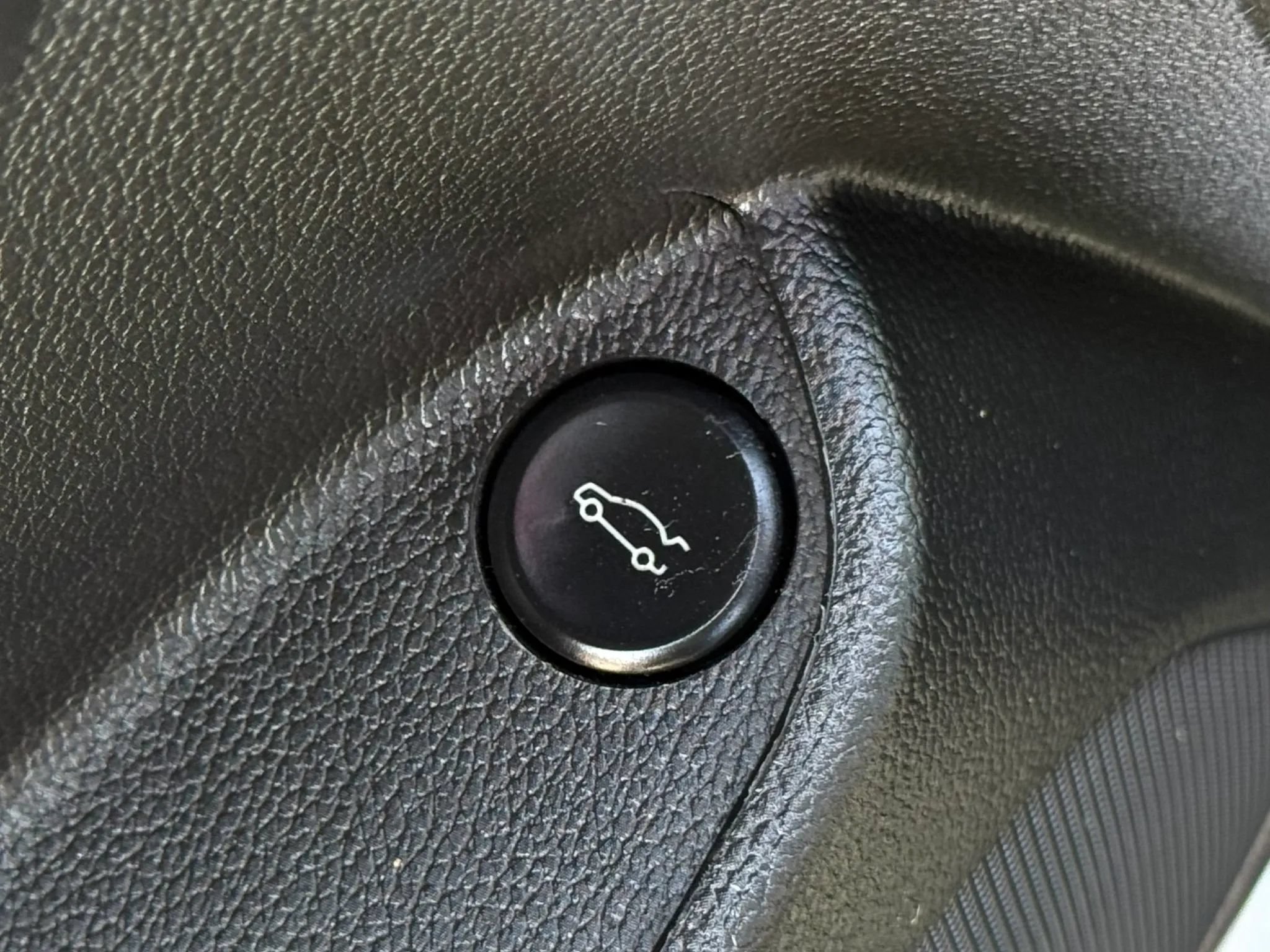 Used 2016 Chevrolet Cruze LS FWD image 29