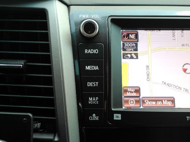 Used 2013 Toyota Sequoia Limited RWD image 48