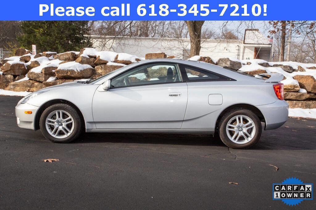 Used 2004 Toyota Celica GT image 2