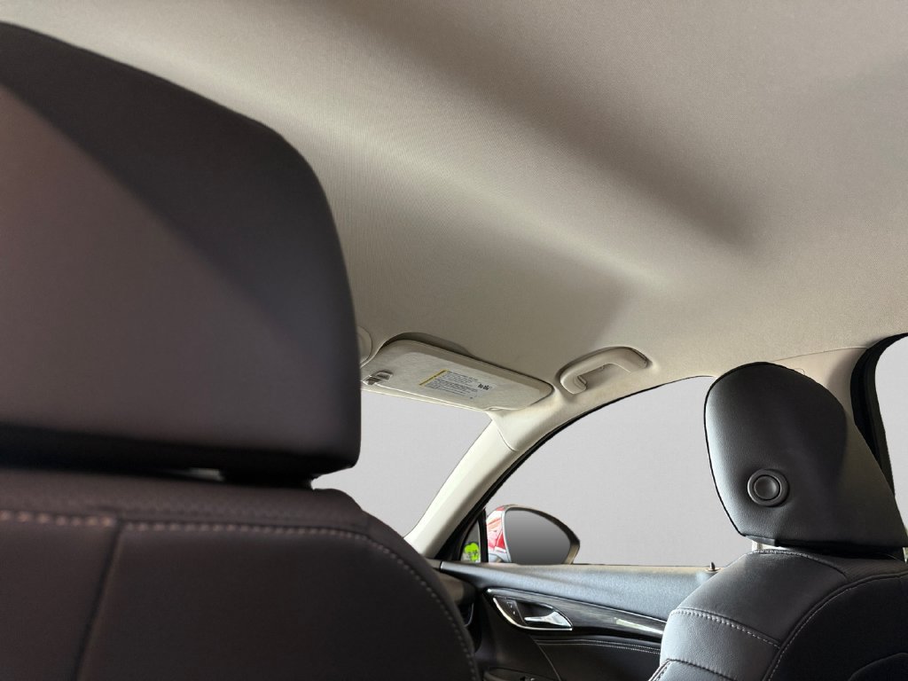 Used 2023 Buick Envision Essence FWD image 13