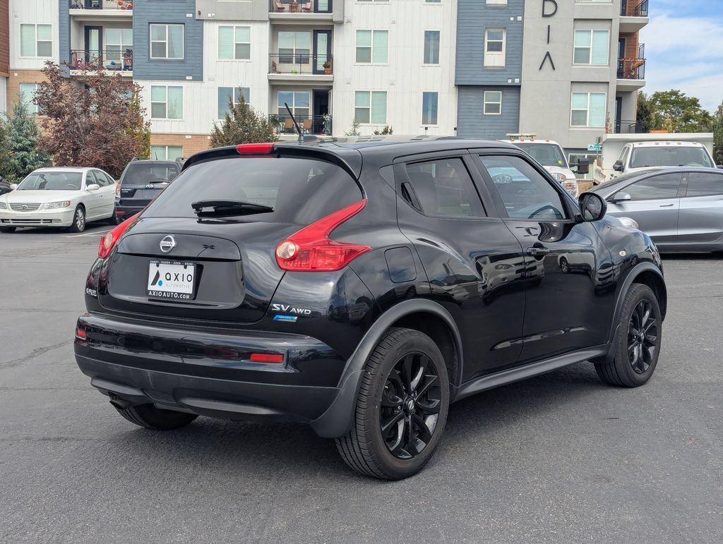 Used 2014 Nissan Juke SV AWD/4WD image 4