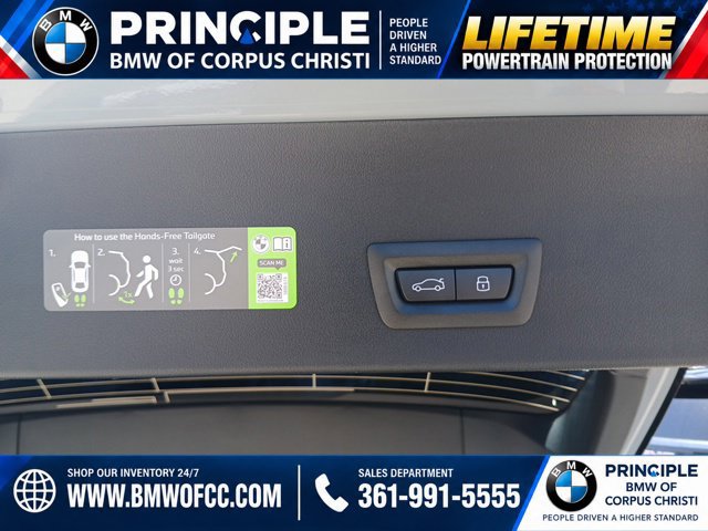 New 2026 BMW X3 xDrive30i w/ M Sport Package AWD/4WD image 11