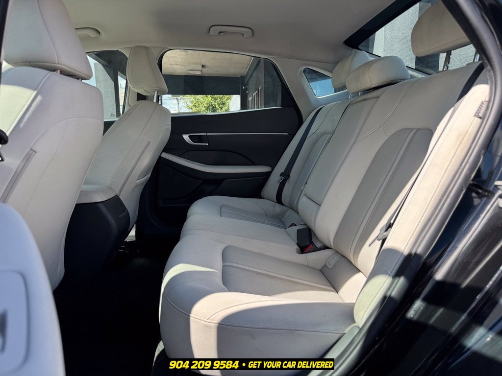 Used 2025 Hyundai Sonata SEL FWD image 28